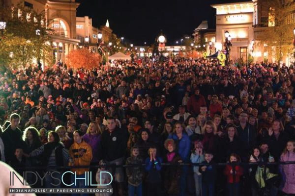 Hamilton Town Center's Annual Holiday Fest