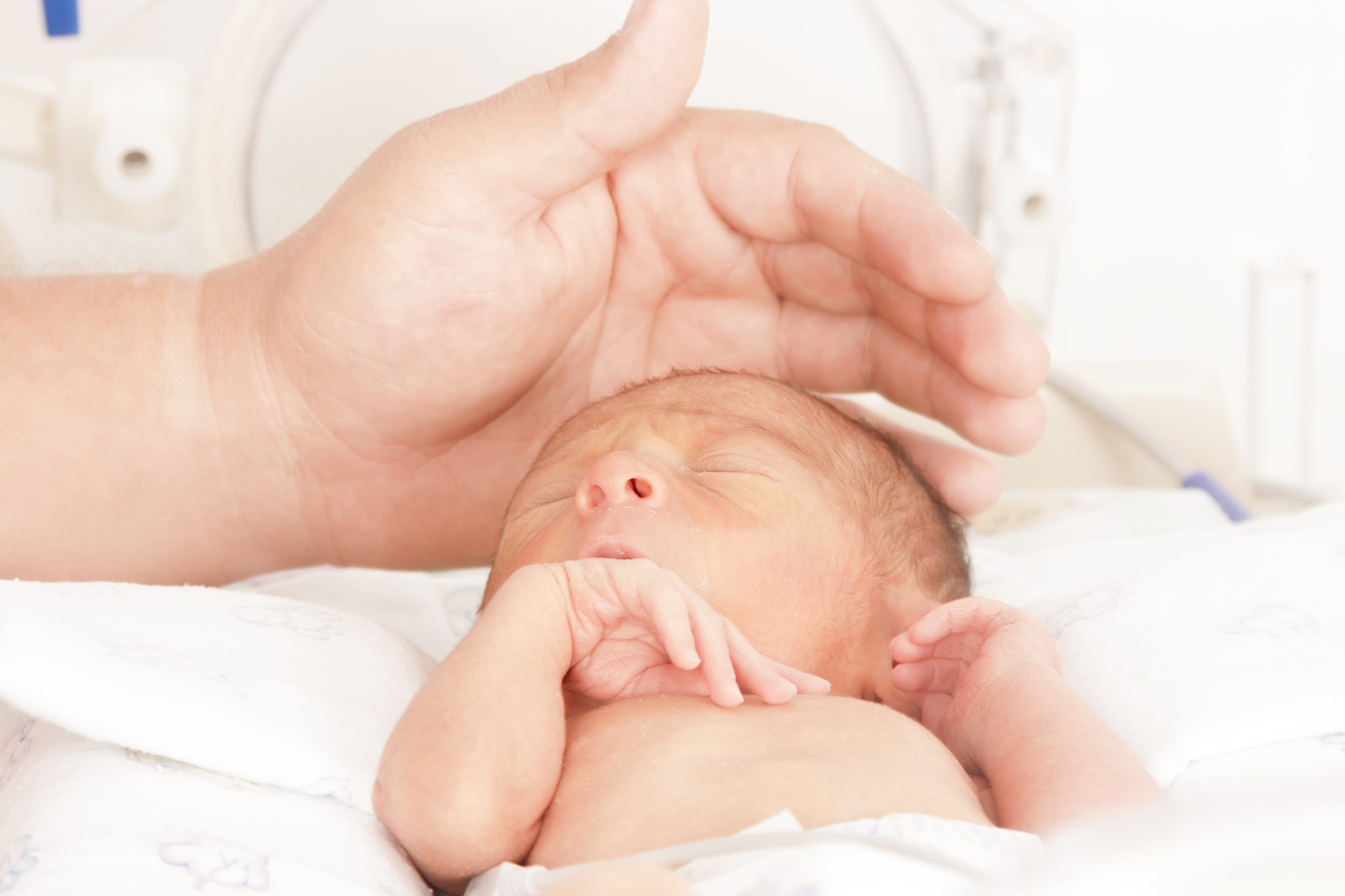 Bringing Your Preemie Home What to expect when your baby is discharged