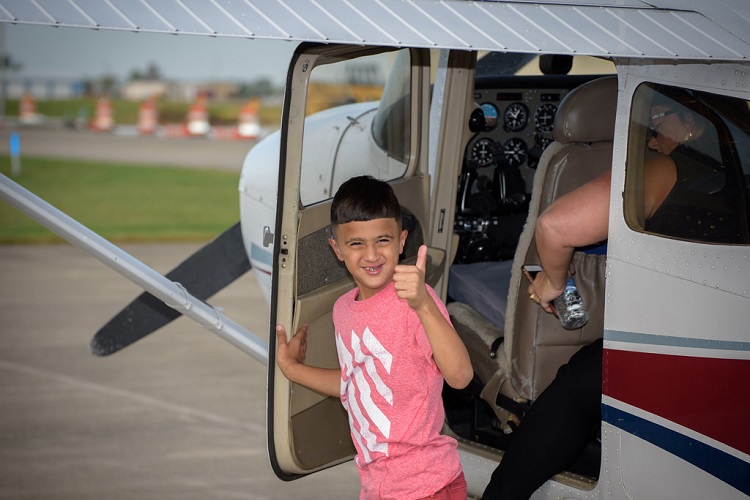 Flight1 Helping kids gain confidence through accomplishment 