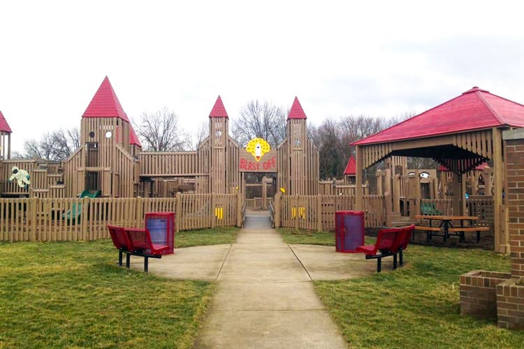 indianapolis playgrounds