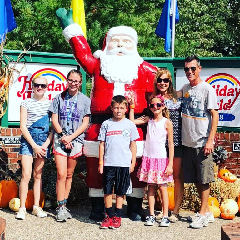 Happy Halloween Weekends at Holiday World Our how-to guide in five fun photo moments