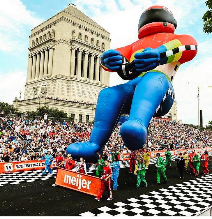 AES 500 Festival Parade