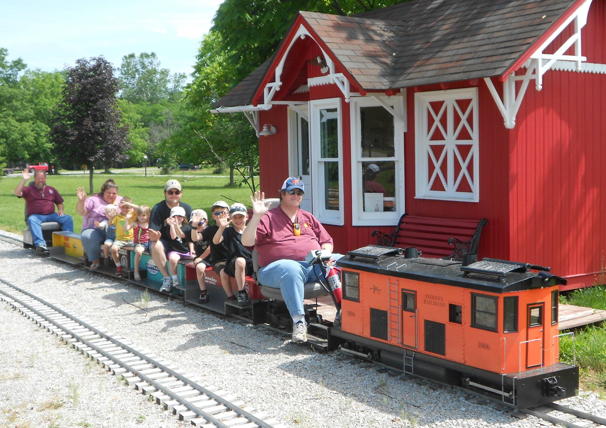 INDIANA LIVE STEAMERS PUBLIC RIDES
