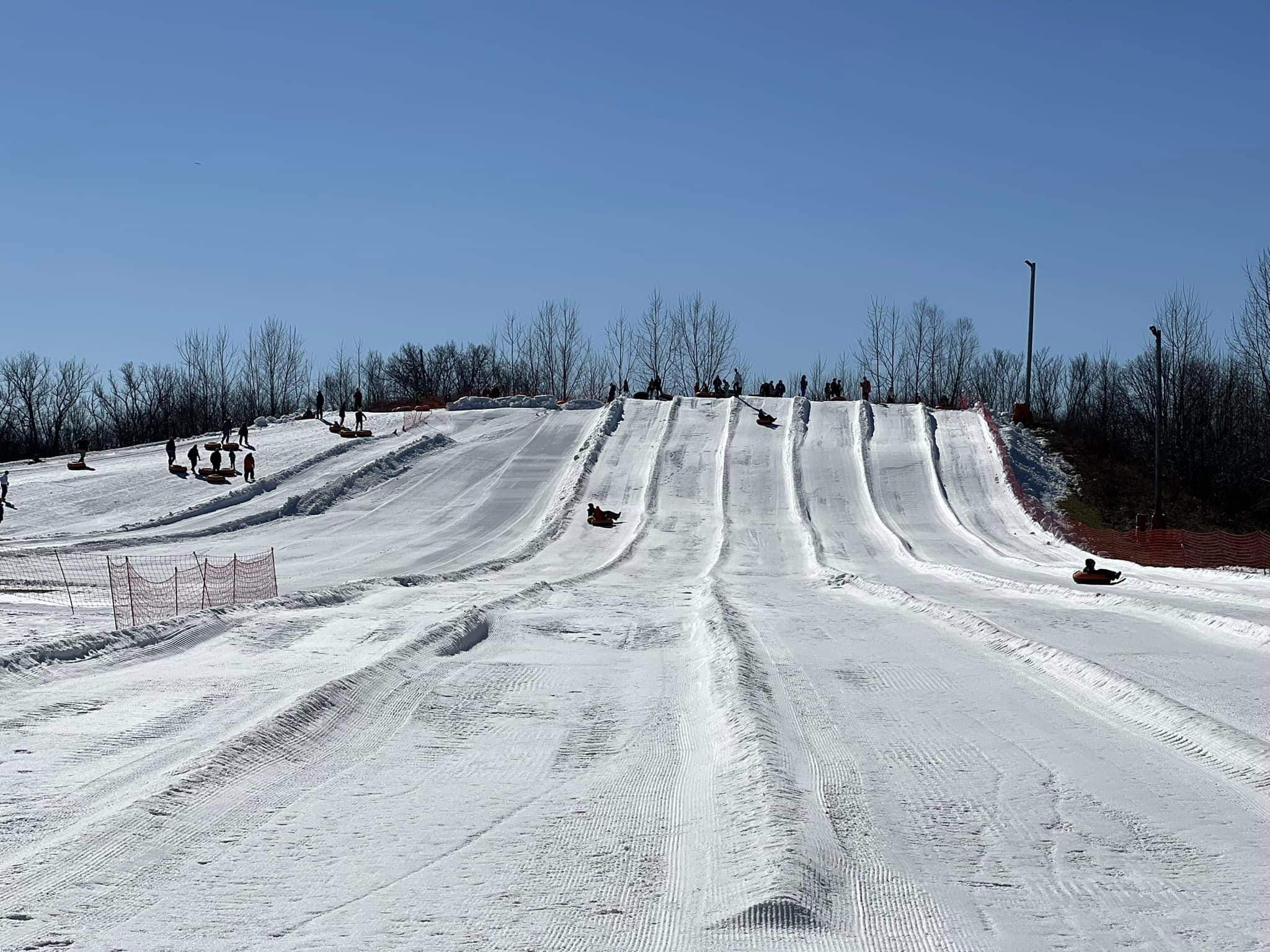 Koteewi Run Snow Tubing Indy's Only Groomed Snow Tubing Hill