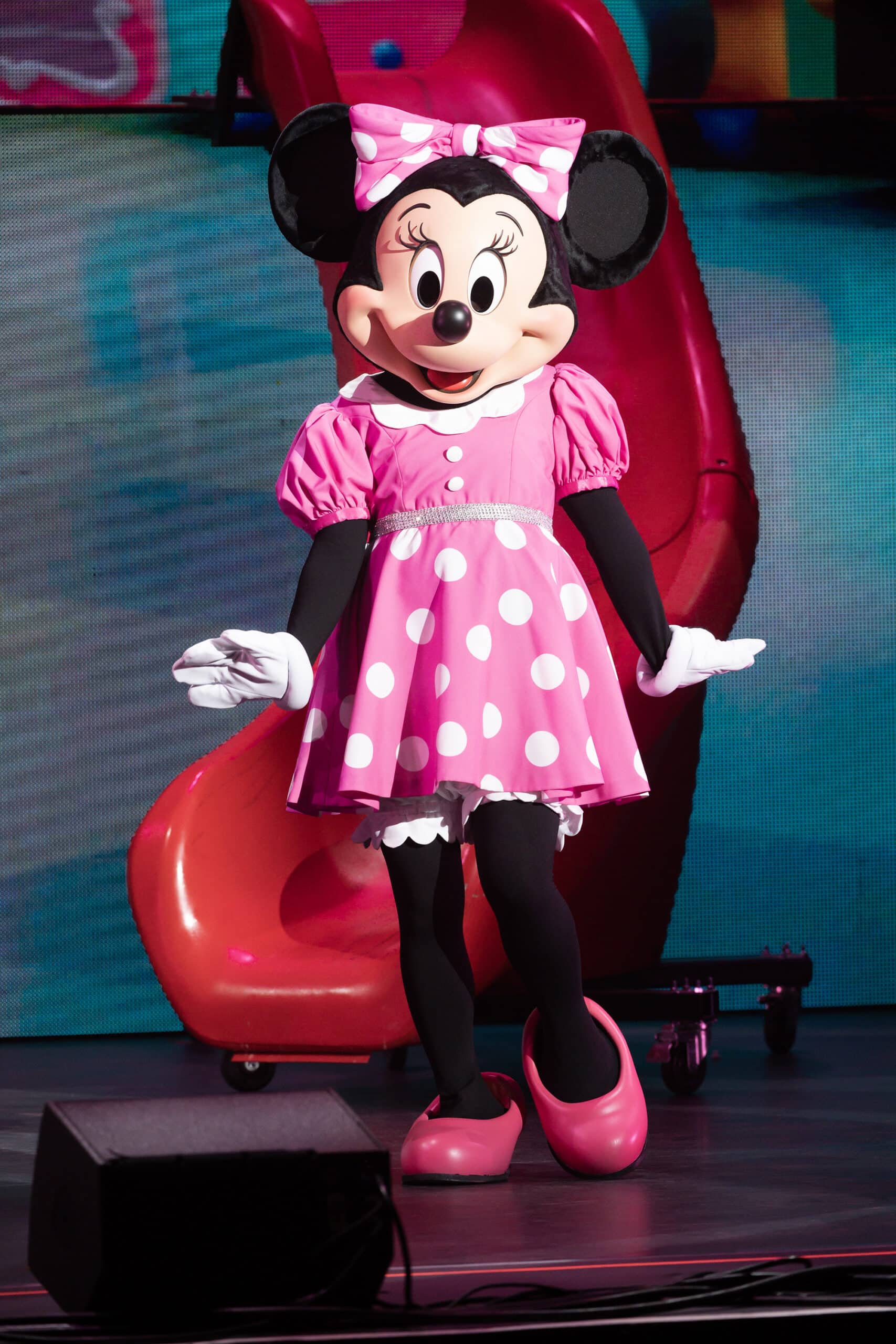 MINNIE MOUSE MINNIE MOUSE