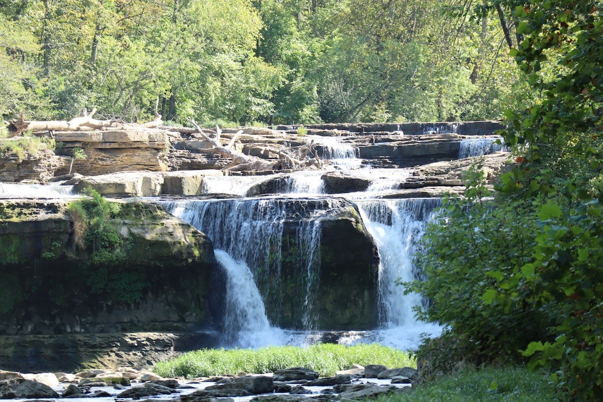 Cataract Falls waterfall flowing over a wide rock ledge in Indiana