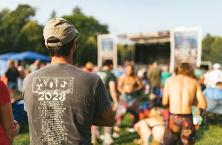 Rock the Ruins_moe. Crowd_Credit Doug Fellegy