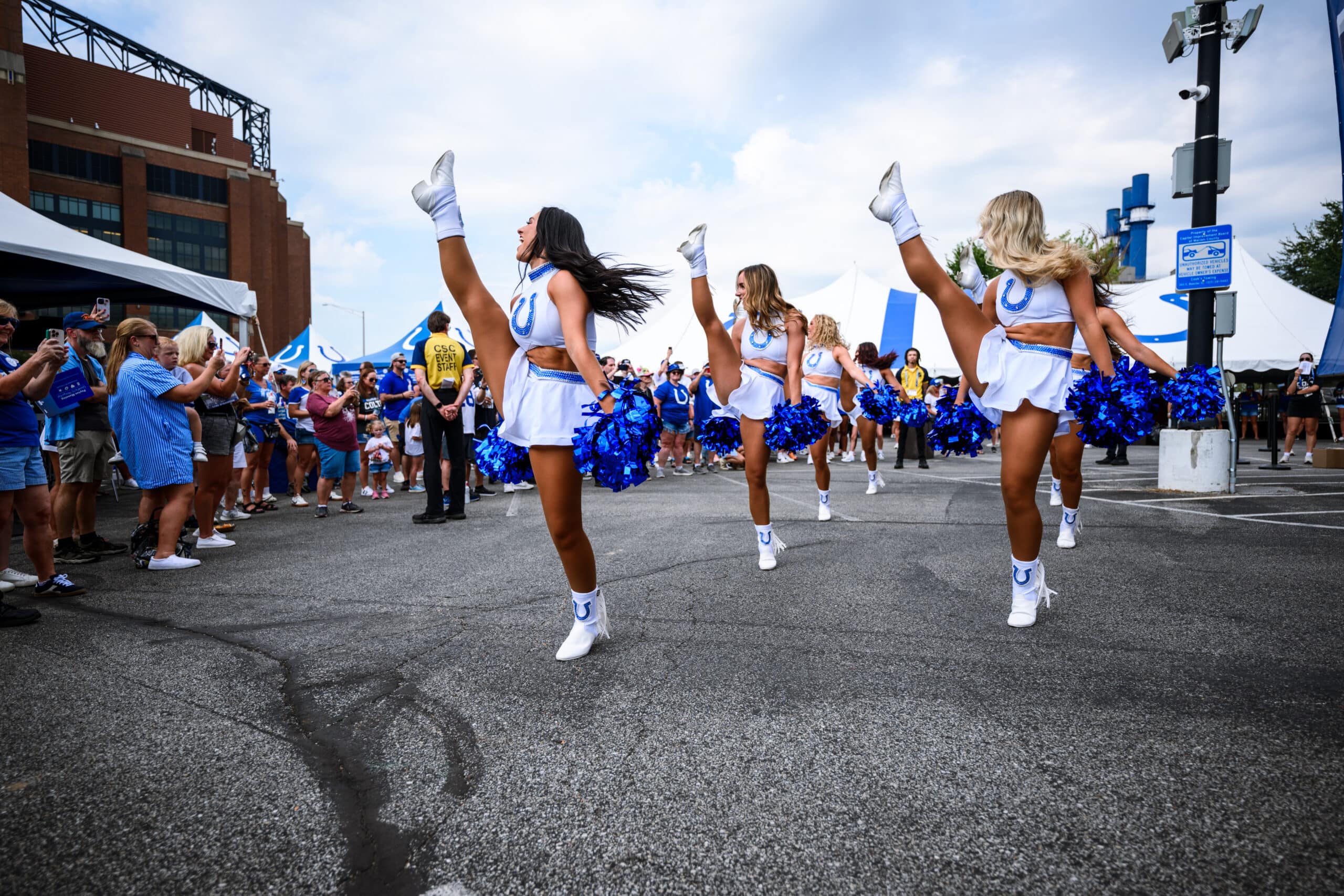 CHEERLEADERS TDT scaled