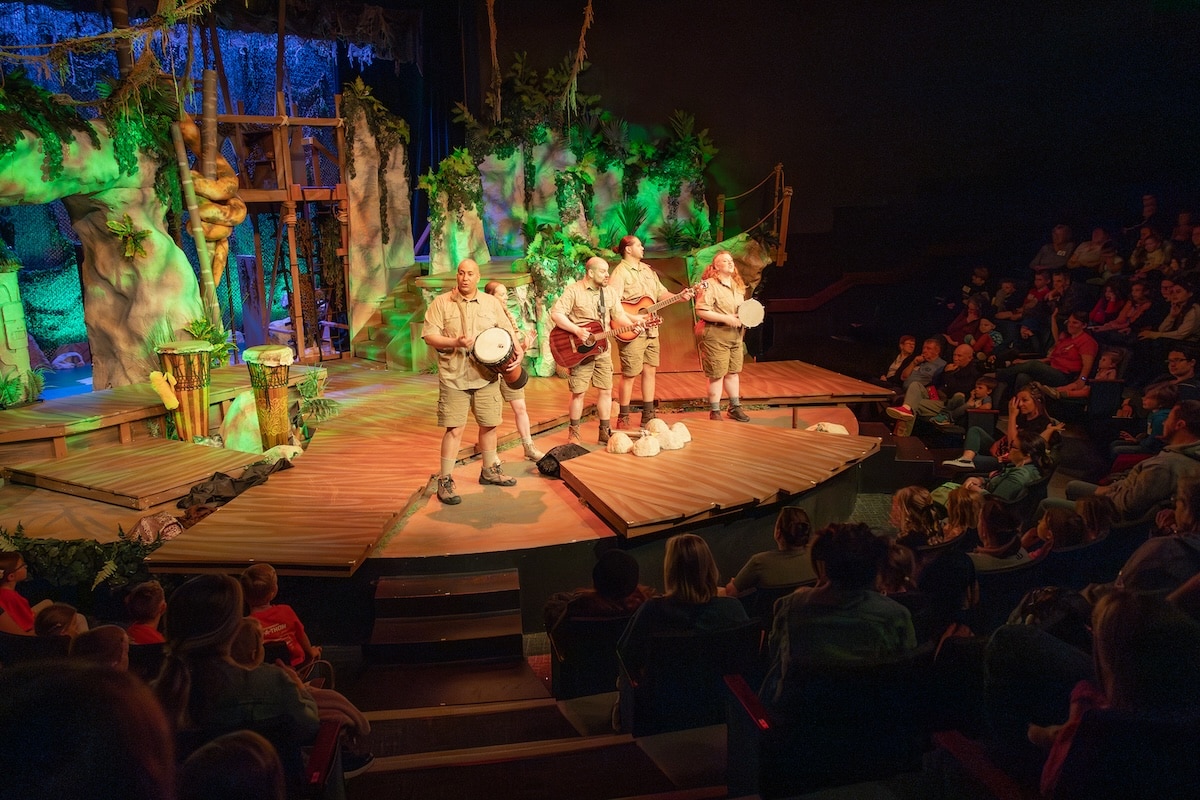 Things to Do This Weekend in Indianapolis with Kids (Feb Mar 6-8, 2026) 2 Knuffle Bunny: A Cautionary Musical at the Children's Museum. Picture of cast on stage.
