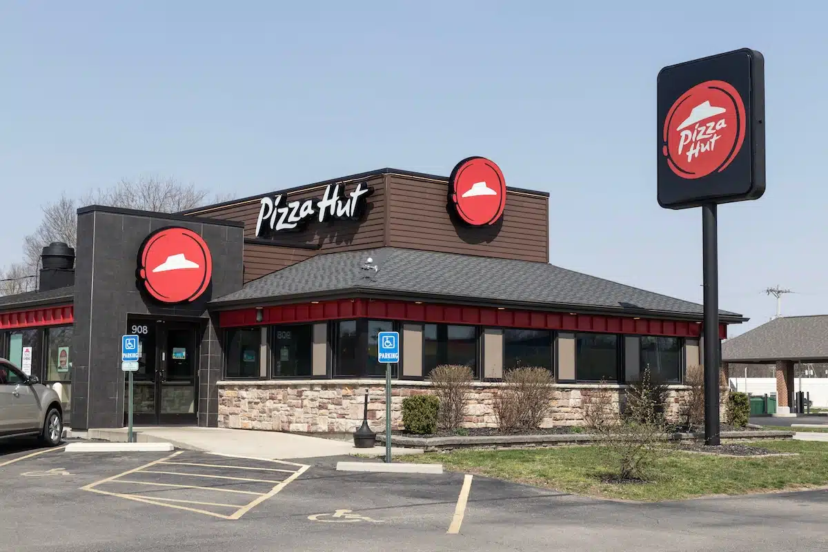 Pizza Hut's Summer Reading Program 2026: Free Pizza for Reading 2 Free Pizza for Reading: Pizza Hut's Summer of Stories 2026, Pizza Hut BOOK IT!
