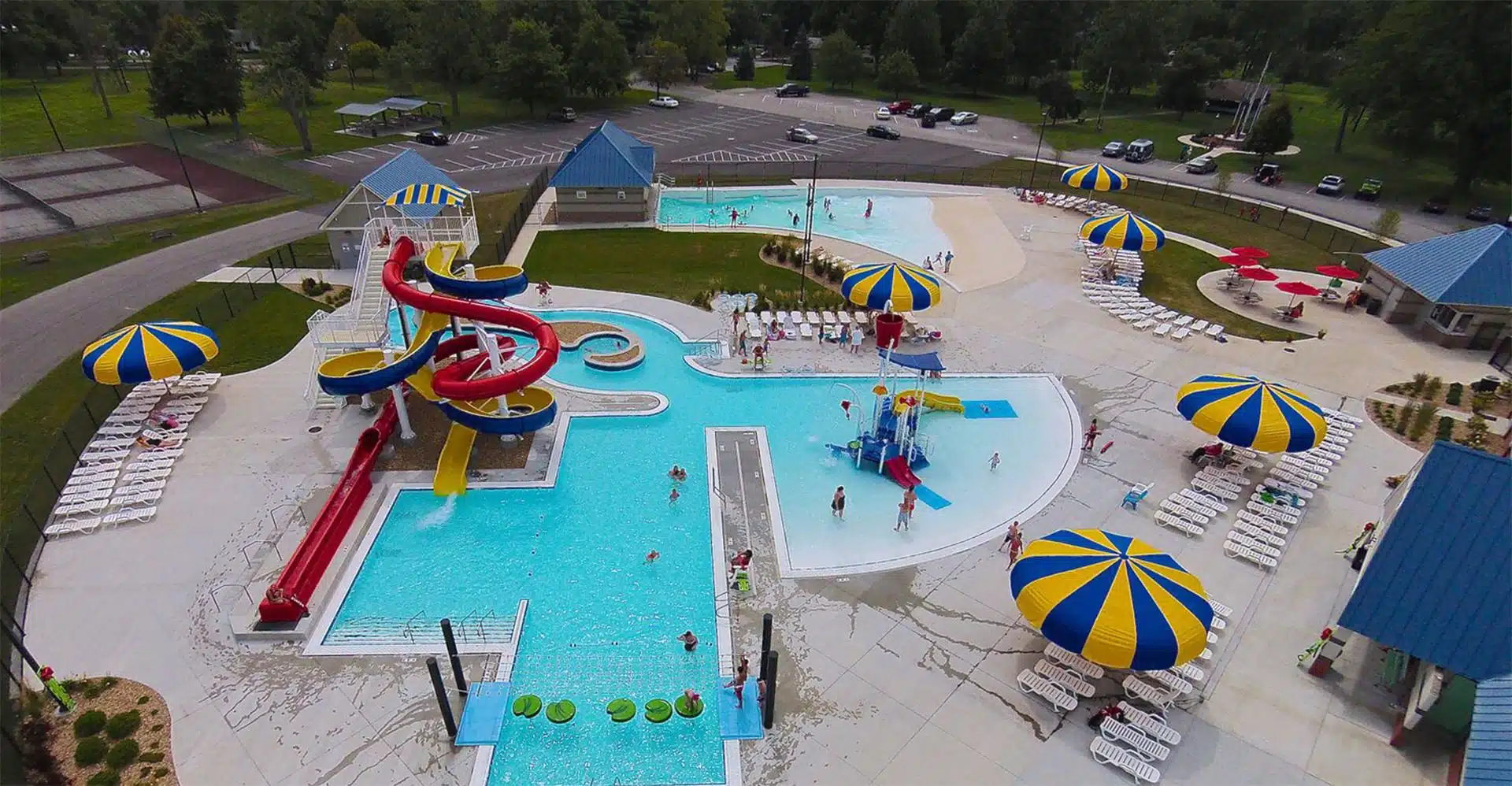 Seashore Waterpark in Lebanon: Indy Area Water Park 5 Seashore Waterpark pool, slides and water features in Lebanon, Indiana