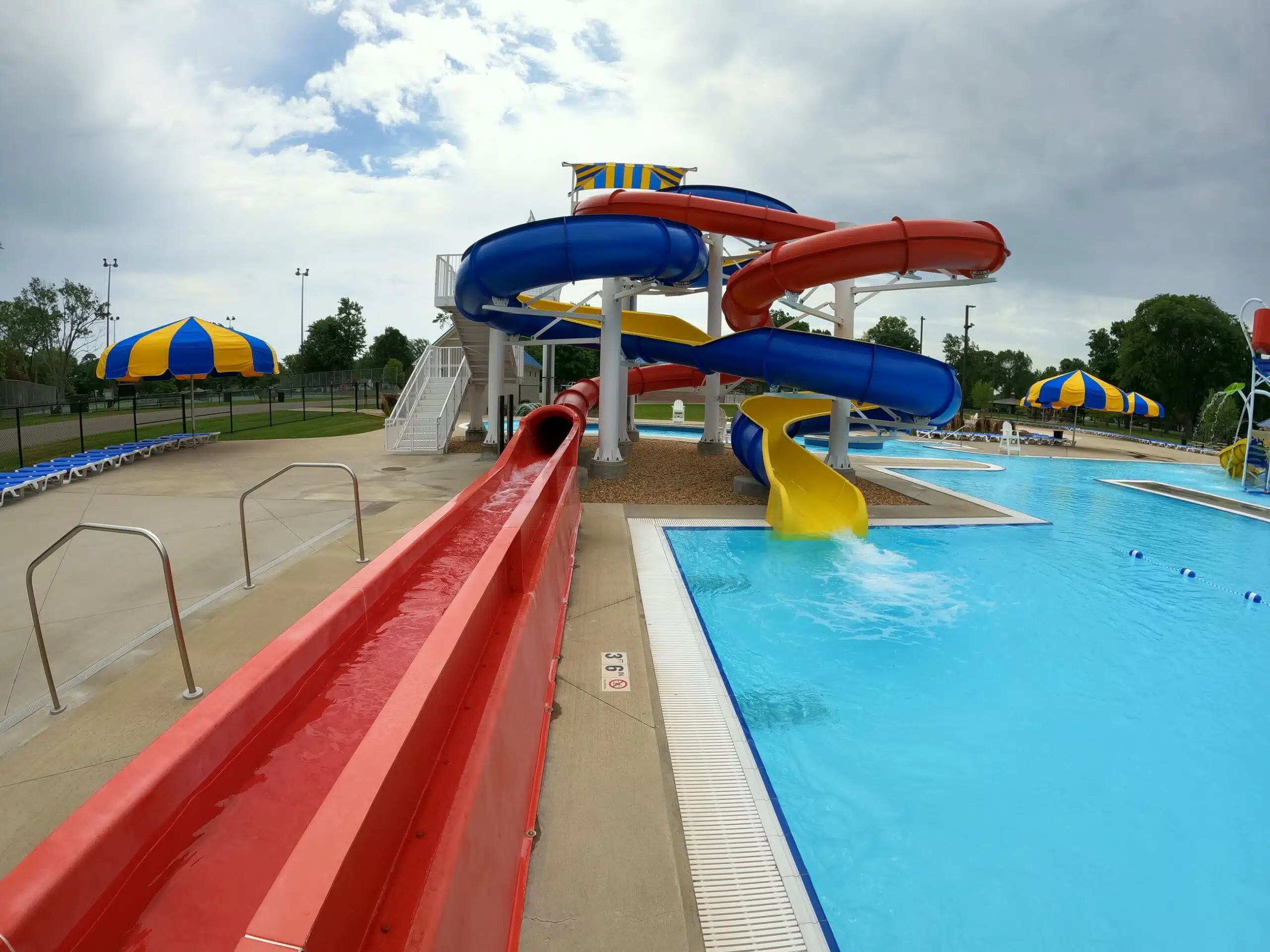 Seashore Waterpark in Lebanon: Indy Area Water Park 2 Water slides at Seashore Waterpark in Lebanon, Indiana